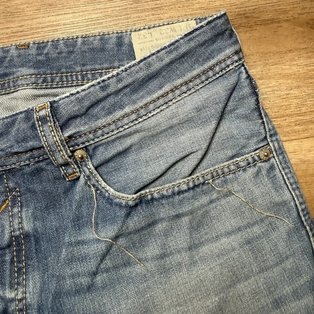 Diesel Waykee Jeans Men 32x32 Blue Straight Leg Distressed Medium Wash 0839C